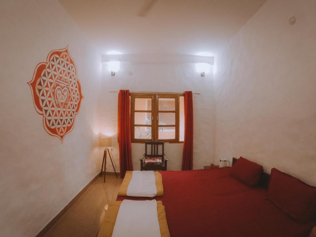 Shiv Shakti Yogpeeth Cottages Rishīkesh Esterno foto
