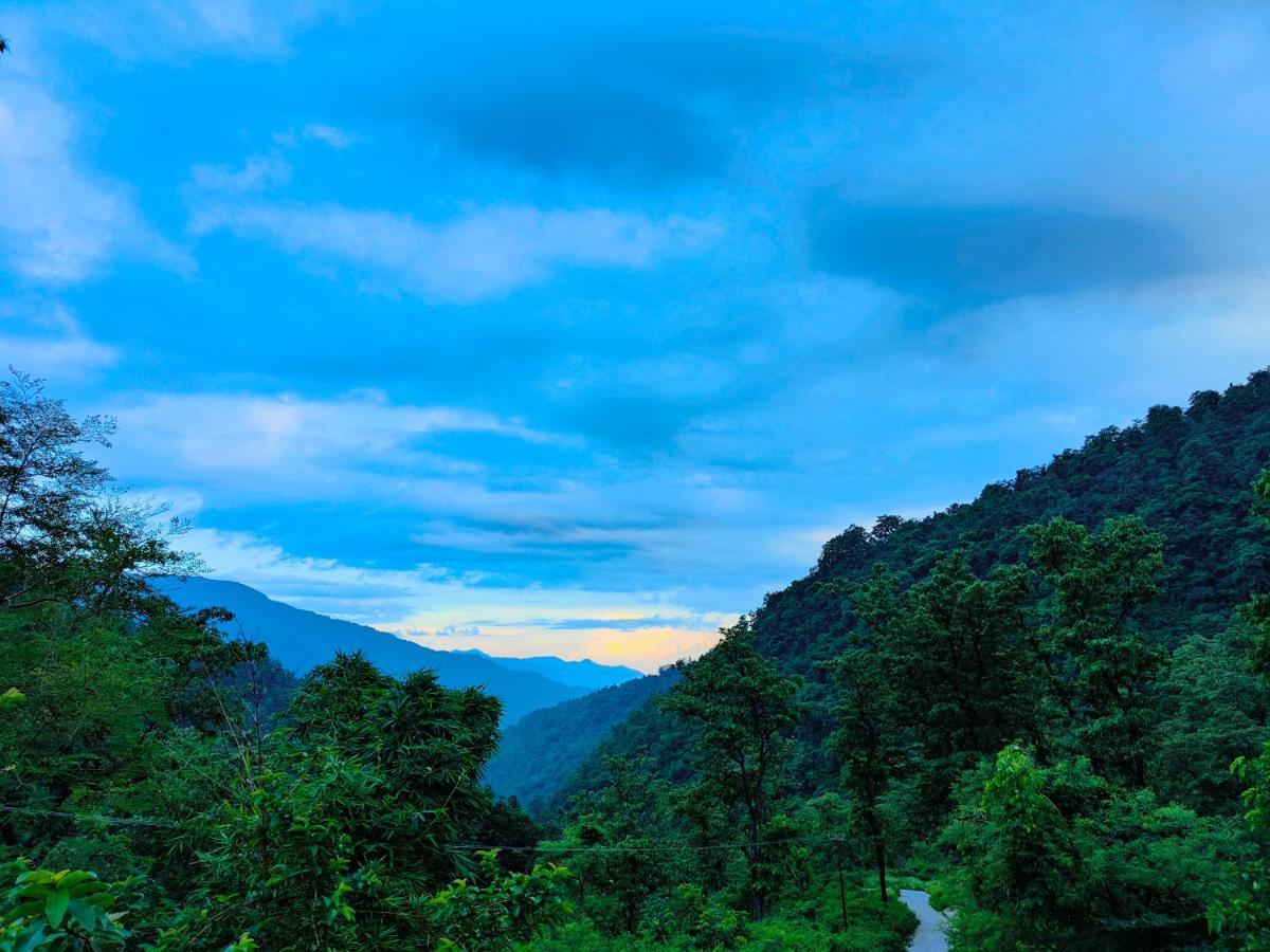 Shiv Shakti Yogpeeth Cottages Rishīkesh Esterno foto