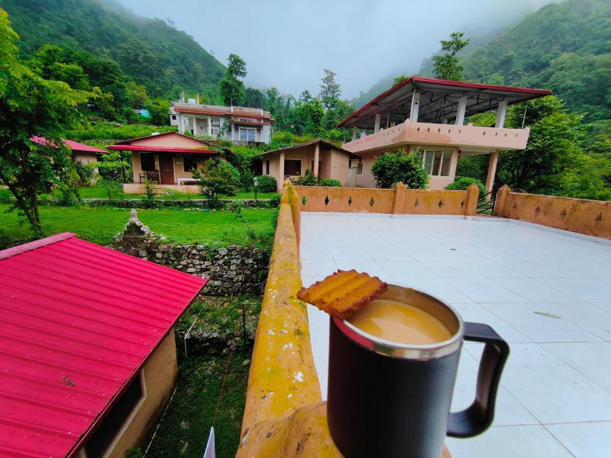 Shiv Shakti Yogpeeth Cottages Rishīkesh Esterno foto