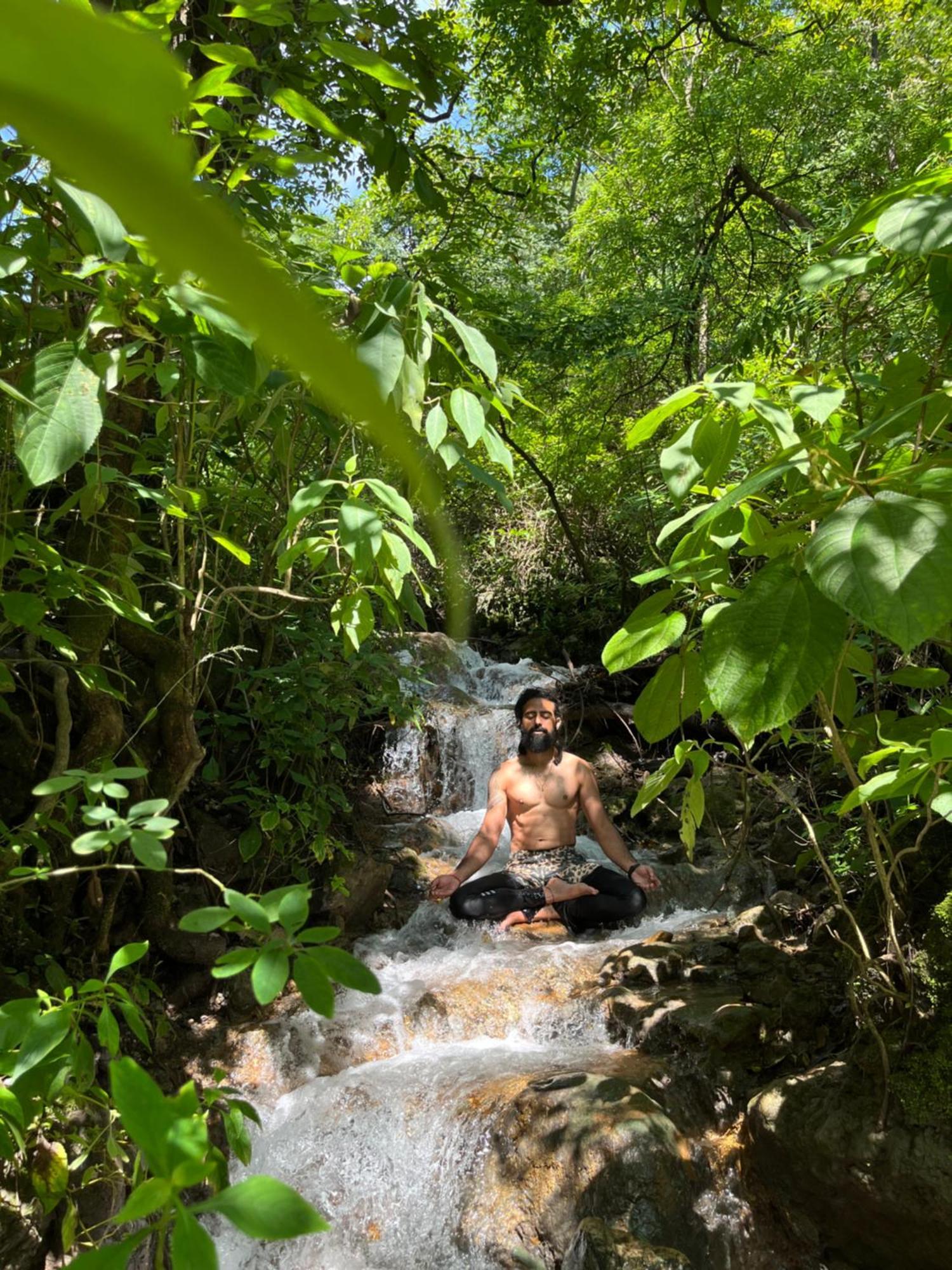 Shiv Shakti Yogpeeth Cottages Rishīkesh Esterno foto